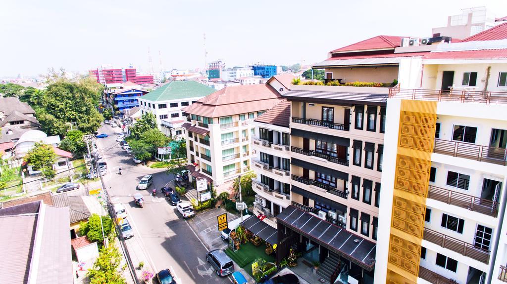 แฟมิลี บูทิก โฮเต็ล Hotel เวียงจันทน์ ภายนอก รูปภาพ