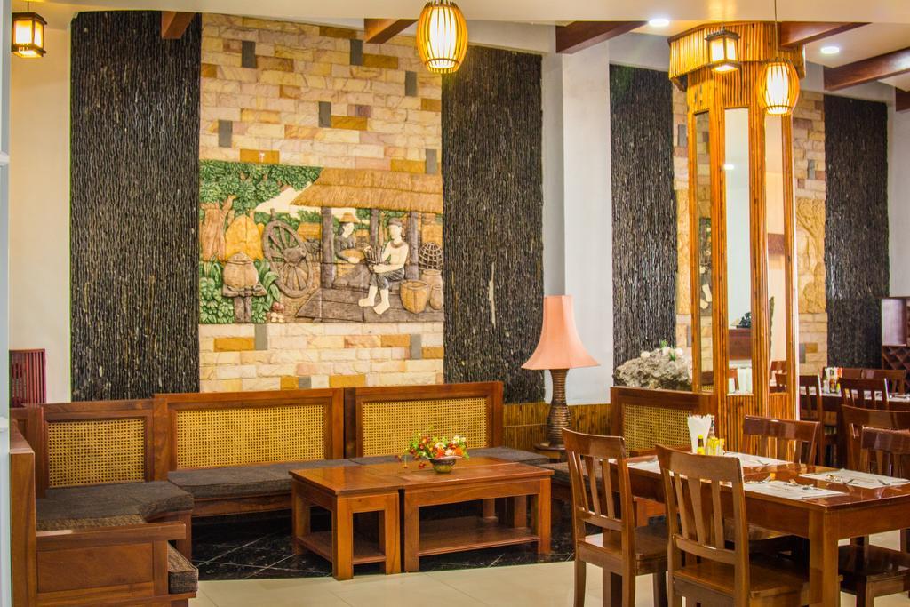 แฟมิลี บูทิก โฮเต็ล Hotel เวียงจันทน์ ภายนอก รูปภาพ
